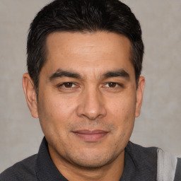 Daniel Santos